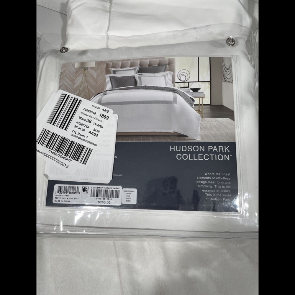 NIB [ KING ] Duvet Cover for Hudson Park Embroidered Geo - Picture 3 of 12